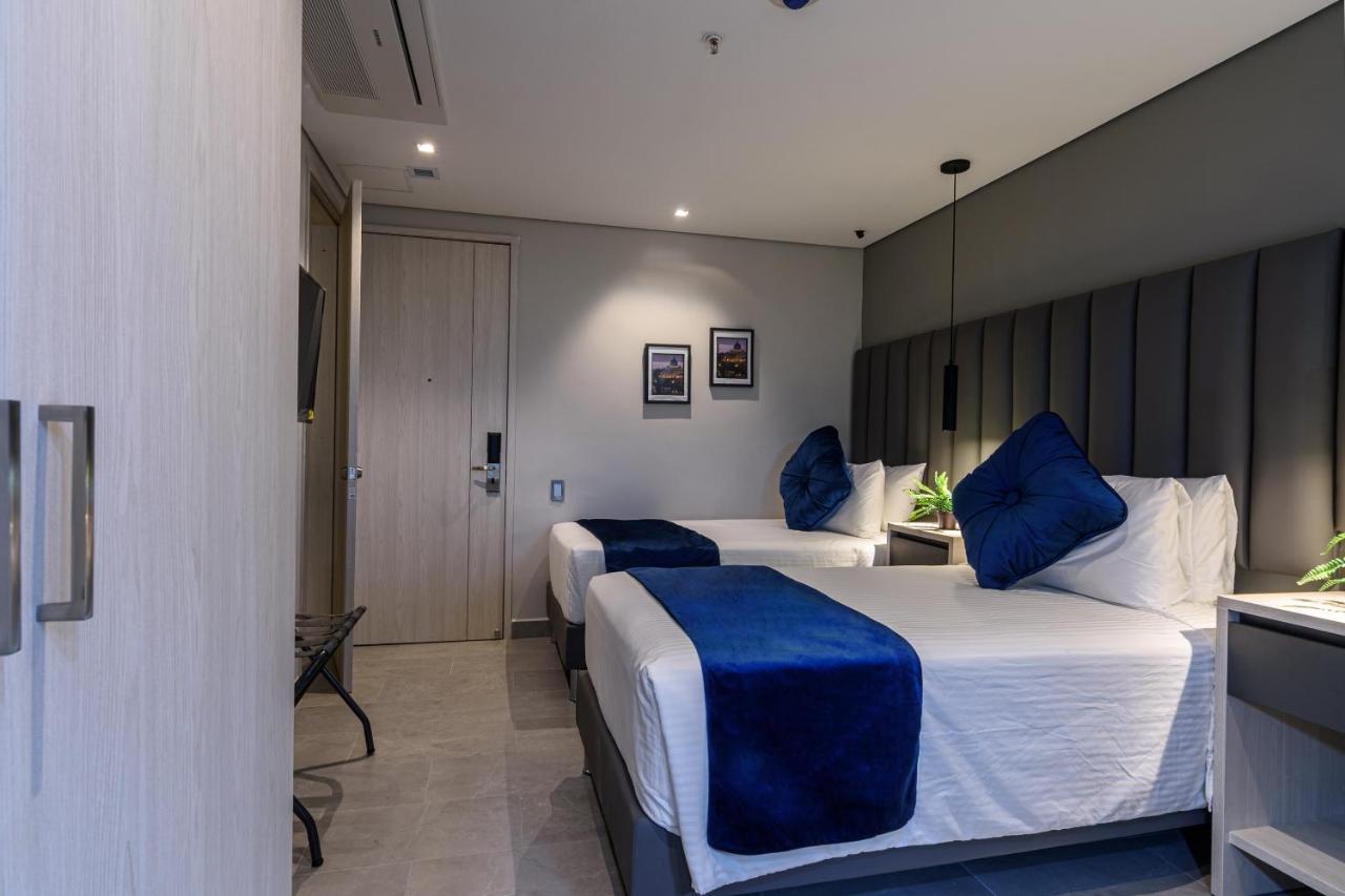 4 Sur Hotel Медельин Экстерьер фото