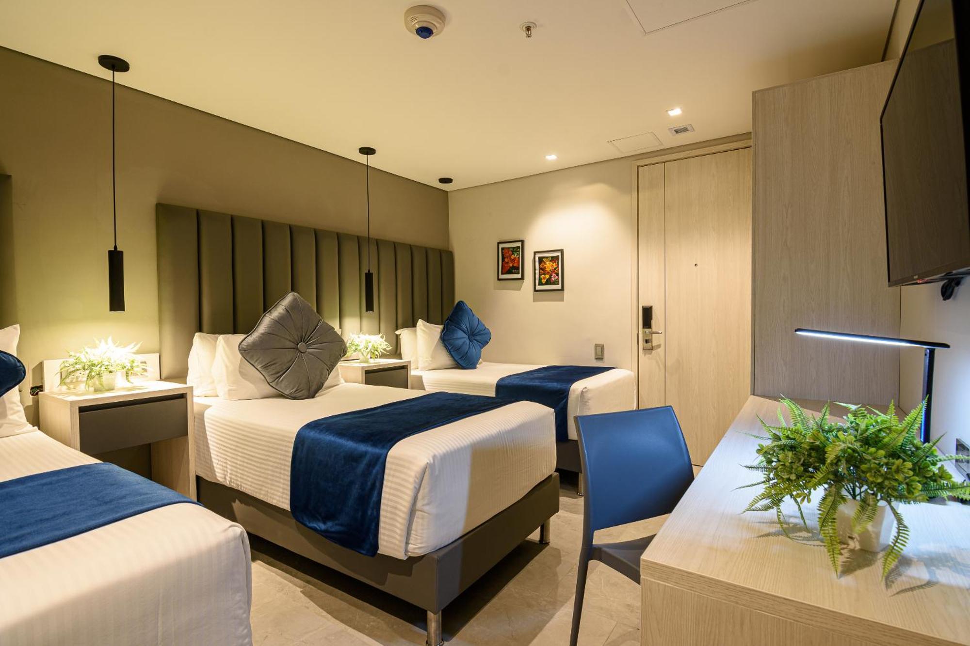 4 Sur Hotel Медельин Экстерьер фото
